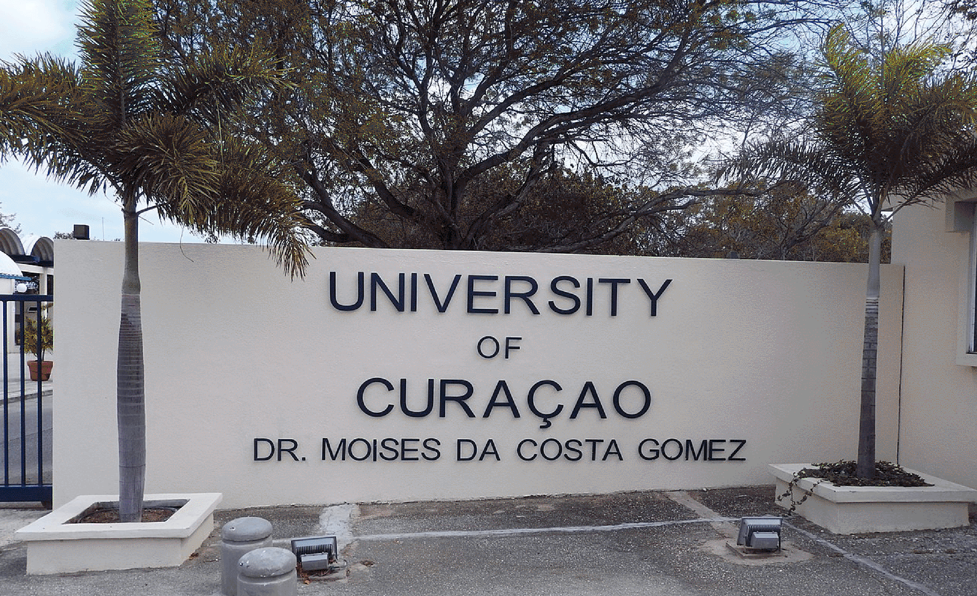 Universiteit van Curacao gebouw